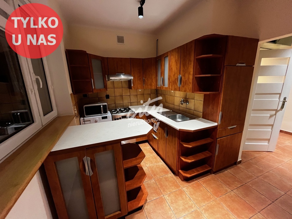 KAWALERKA 38M2 W PODJUCHACH, PARTER (6)