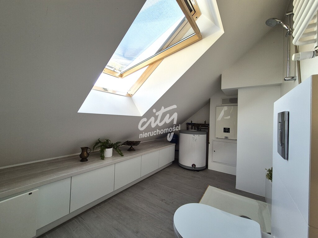 Dom- atrakcyjna lokalizacja przy parku (14)