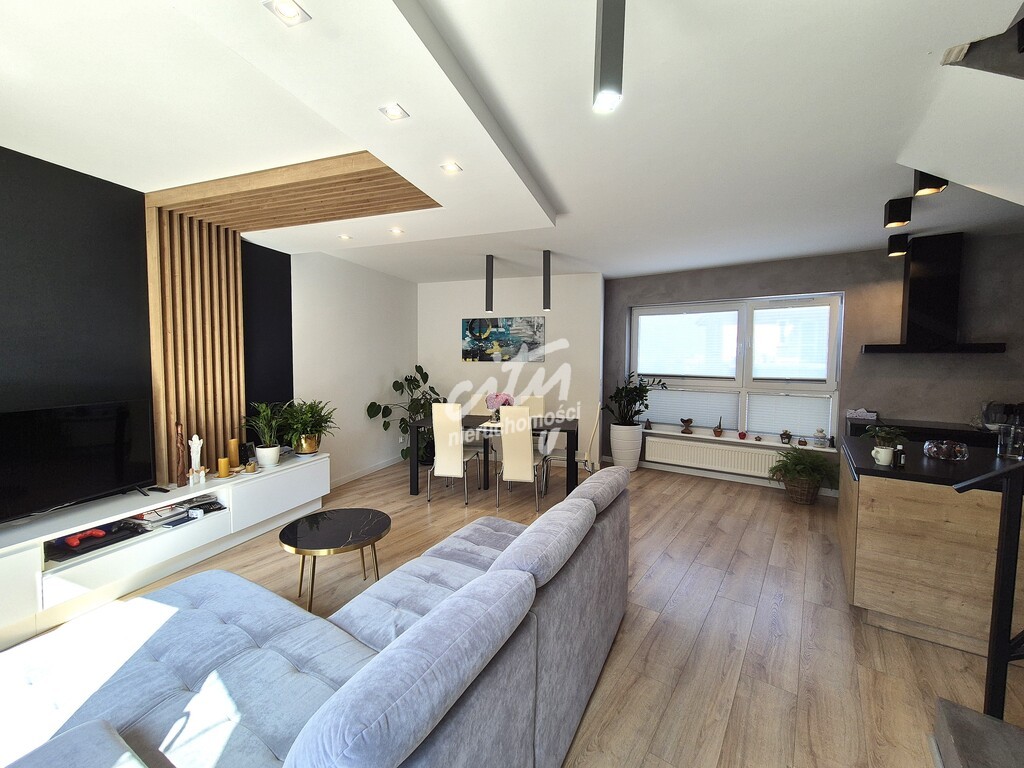 Dom- atrakcyjna lokalizacja przy parku (3)