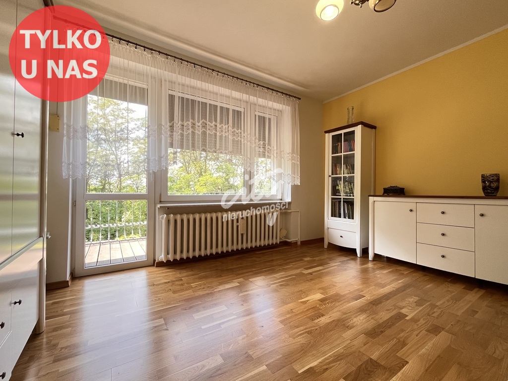 Wyjątkowy dom na zadbanej działce 9000 m² (8)