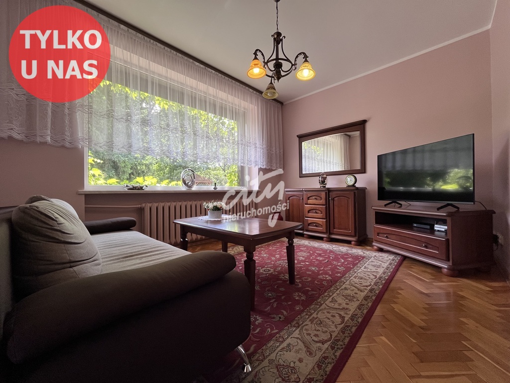 Wyjątkowy dom na zadbanej działce 9000 m² (5)