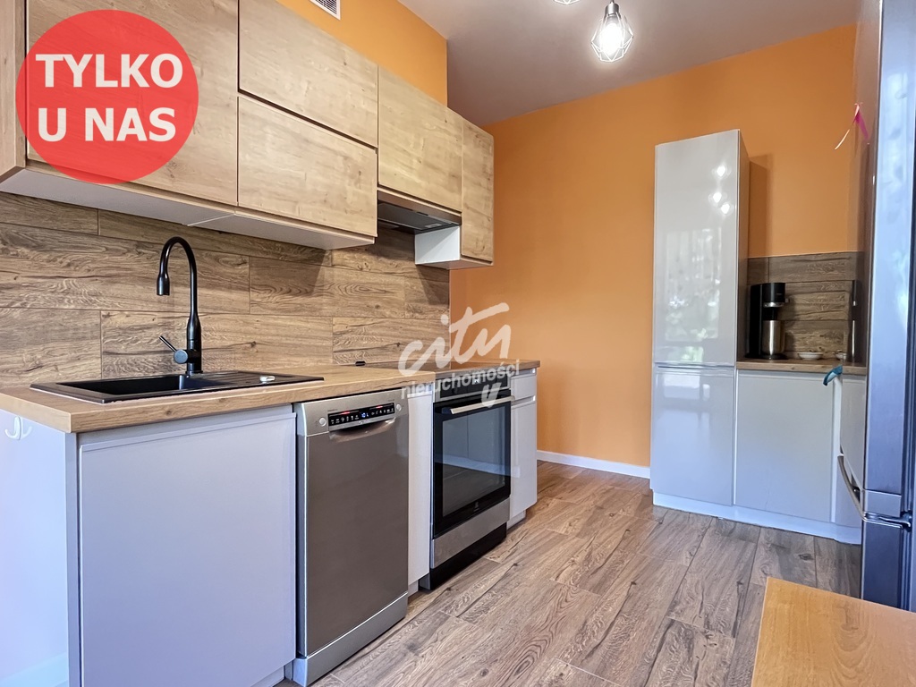 Wyjątkowy dom na zadbanej działce 9000 m² (10)