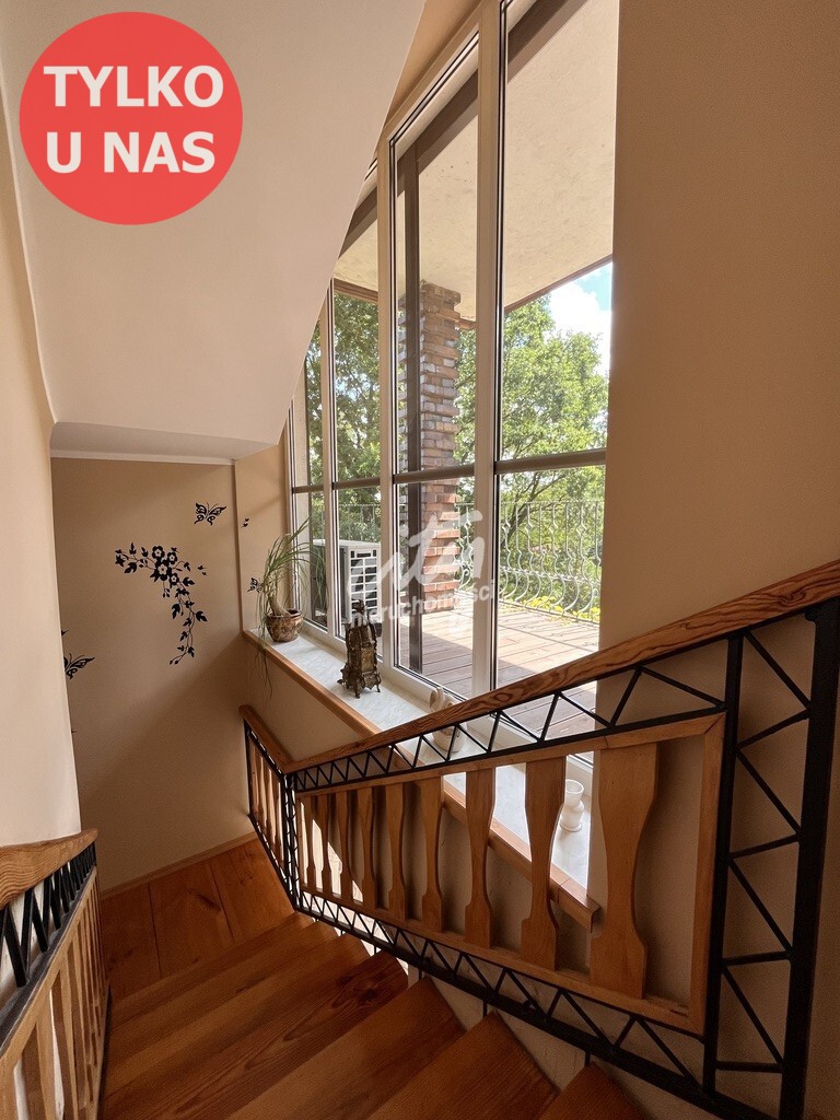 Wyjątkowy dom na zadbanej działce 9000 m² (13)