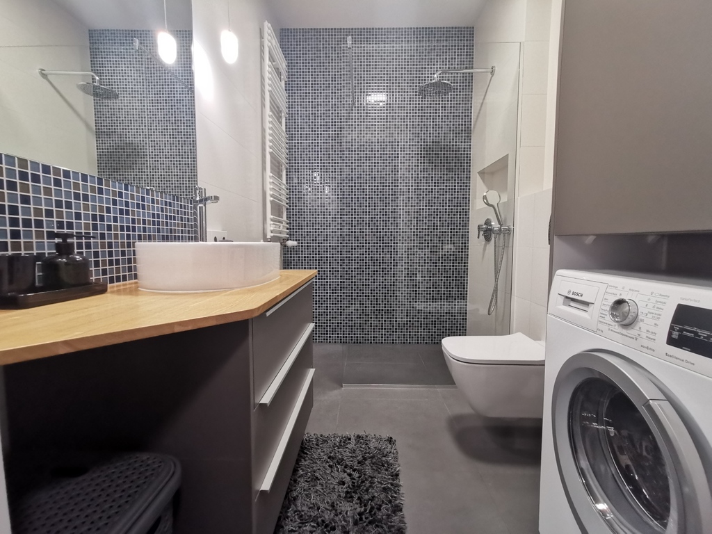 Nautica III. 2 pokoje z garderobą i klimatyzacją. (6)