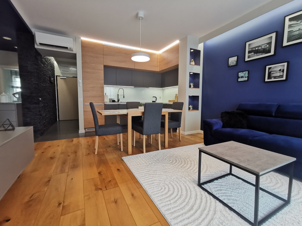 Nautica III. 2 pokoje z garderobą i klimatyzacją. (1)