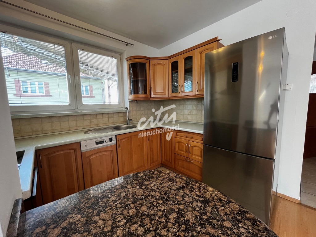 4 pokoje na Pogonie z garażem (7)