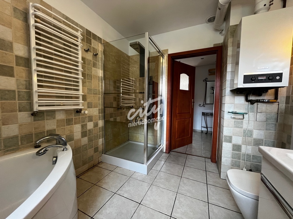 4 pokoje na Pogonie z garażem (9)