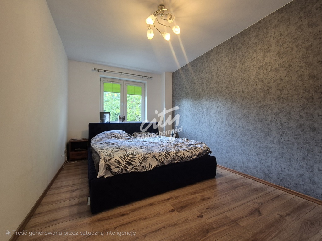 Dom wolnostojący, 5 pokoi, duży garaż, ogród (4)