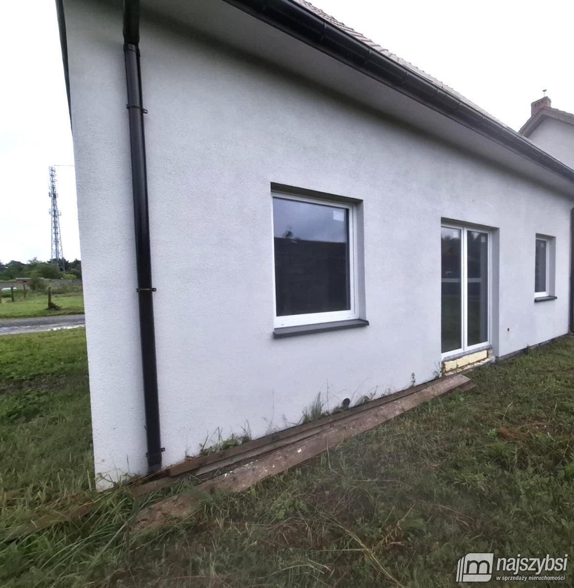 Nowogard - dom wolnostojący w stanie deweloperskim (12)