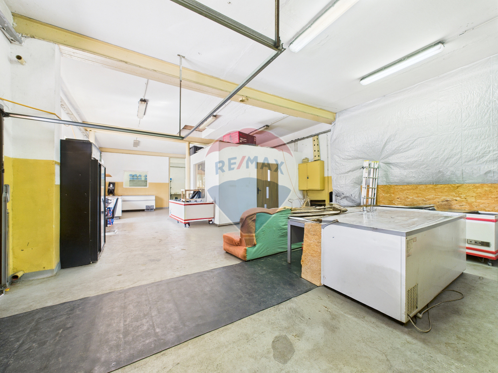 Dom z halą garażową, idealna inwestycja w Sianowie (30)