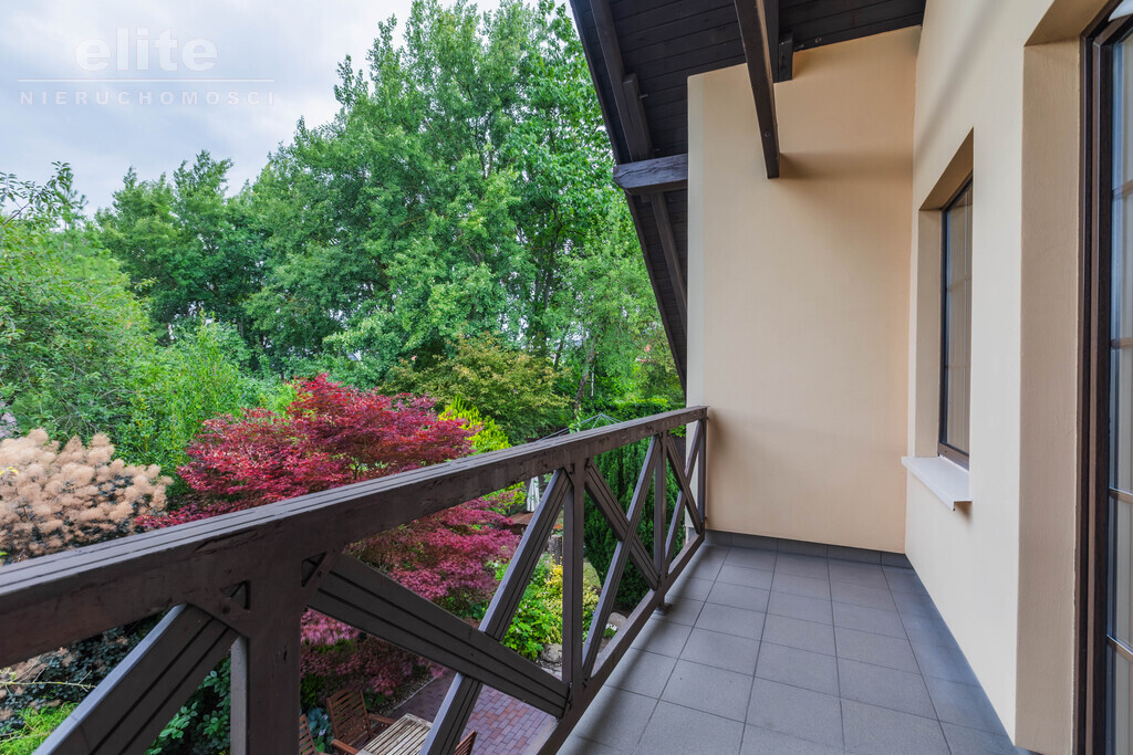 Szczecin Bezrzecze dom wolnostojący 178m2+2 garaże (19)