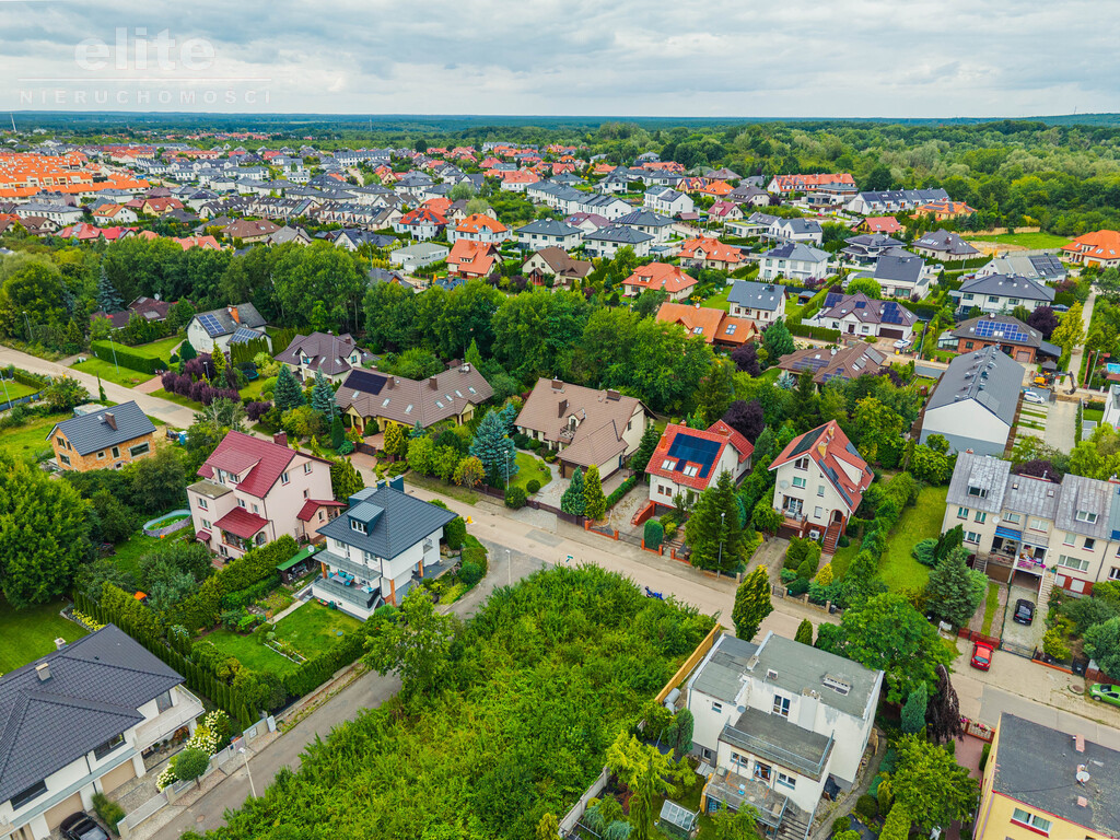 Szczecin Bezrzecze dom wolnostojący 178m2+2 garaże (10)