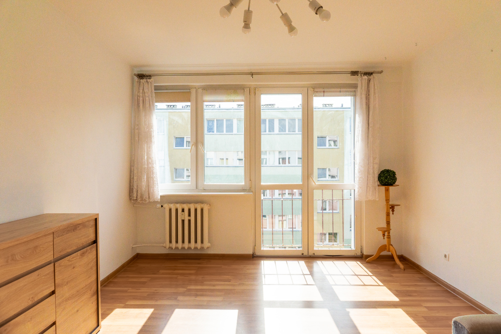 Pomorzany, 2 pokoje, Spółdzielcze prawo (1)