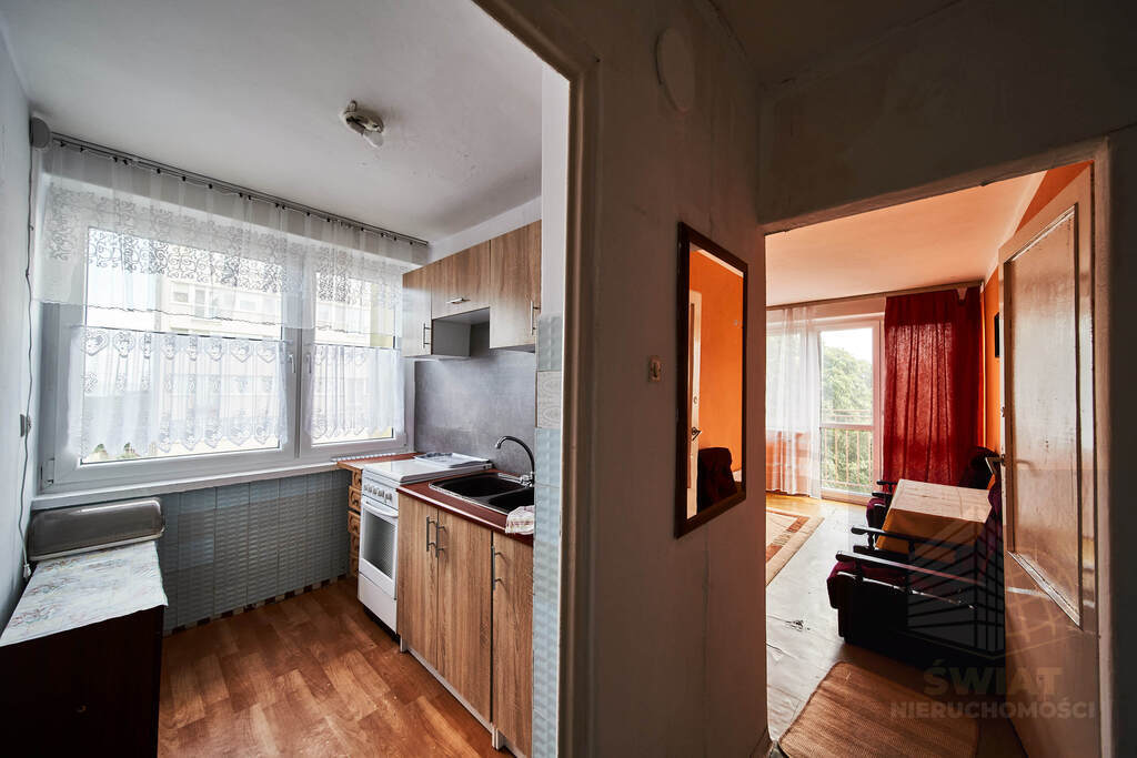 3 pokoje mieszkanie wielka płyta (1)