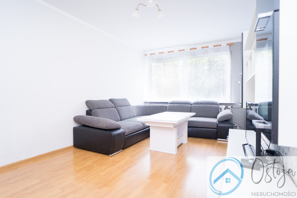 Trzypokojowe, parter z balkonem Police (3)