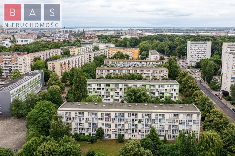 3-pokojowe mieszkanie w Szczecinie do remontu (2)