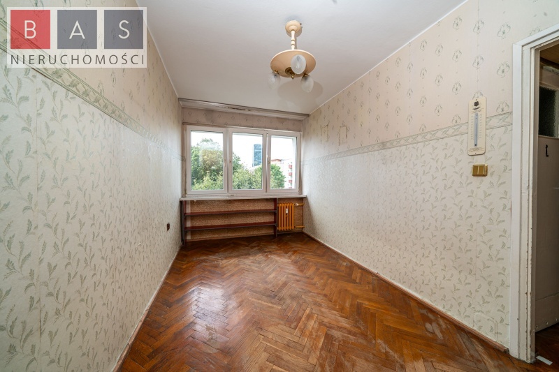 3-pokojowe mieszkanie w Szczecinie do remontu (4)