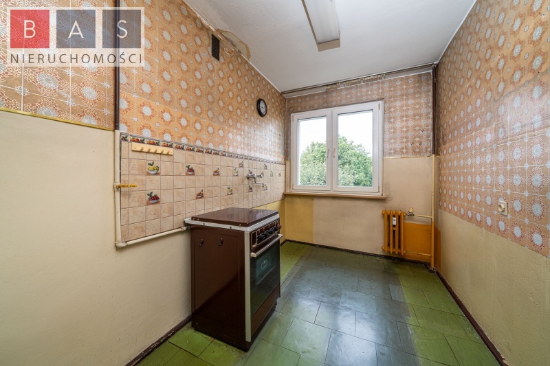 3-pokojowe mieszkanie w Szczecinie do remontu (9)