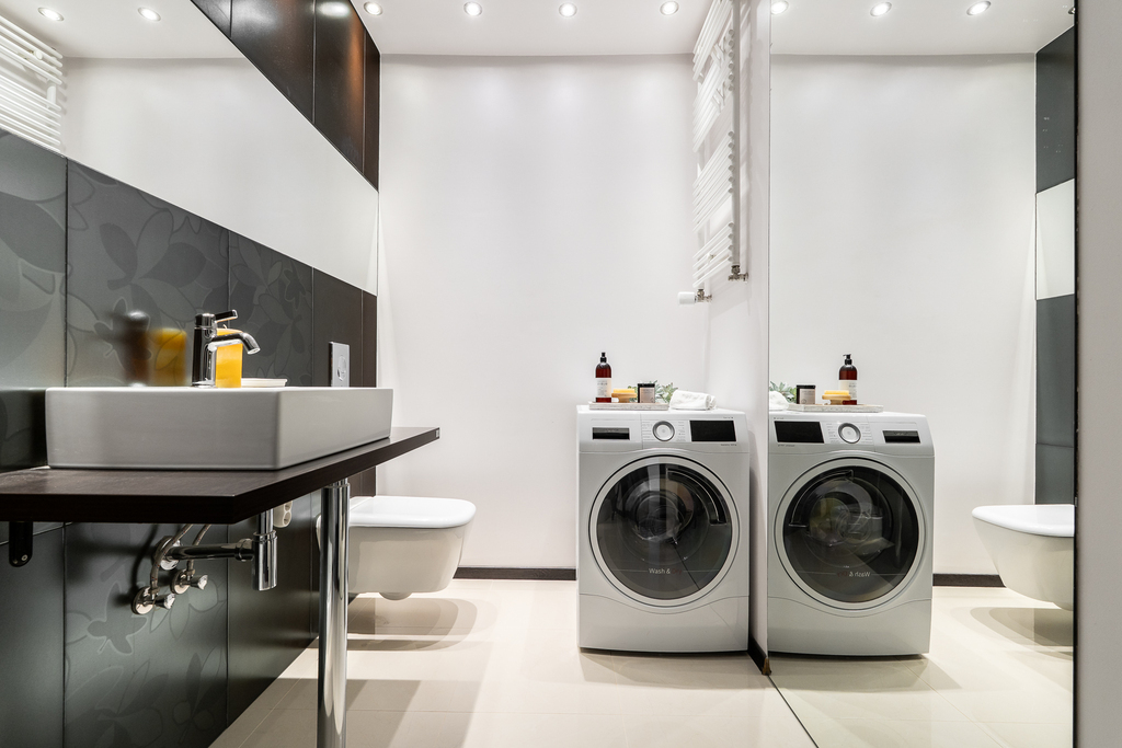 Przestrone 3pok z tarasem, 2x kom.lok. 2 m. garaż (7)