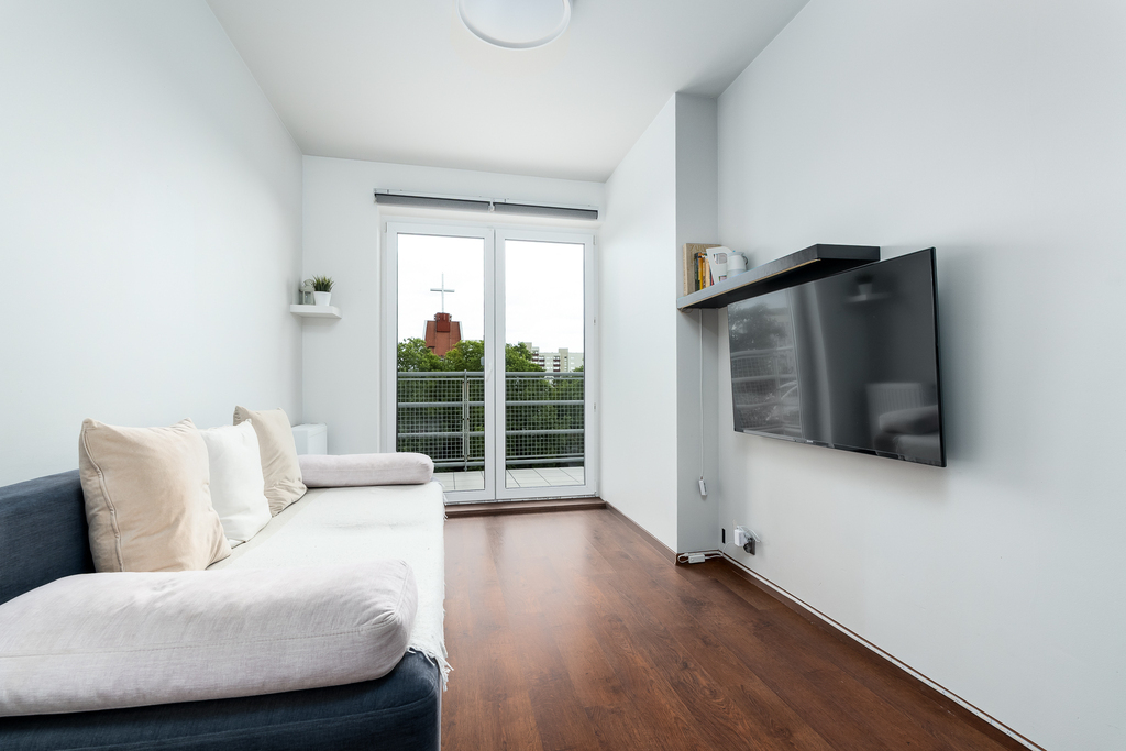 Przestrone 3pok z tarasem, 2x kom.lok. 2 m. garaż (12)