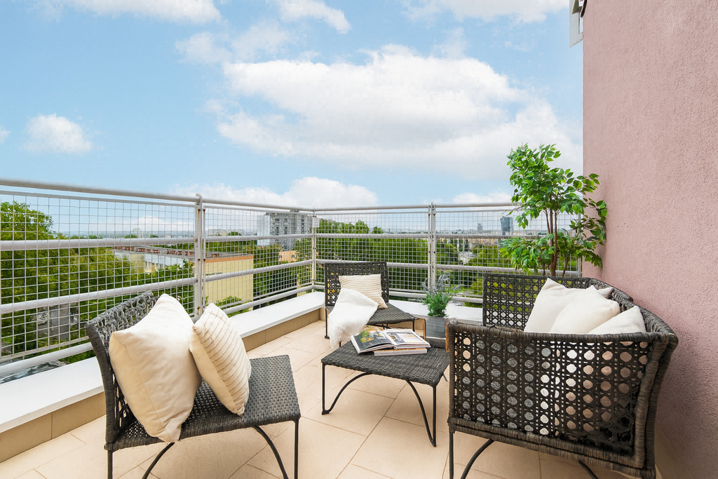 Przestrone 3pok z tarasem, 2x kom.lok. 2 m. garaż (6)