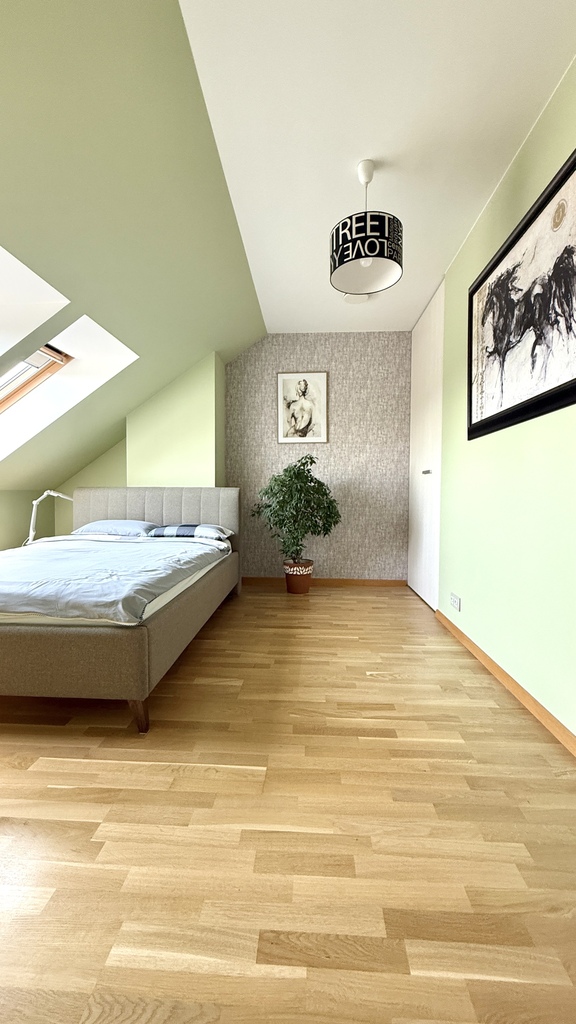 Na sprzedaż 3 pokojowe mieszkanie z garażem (26)