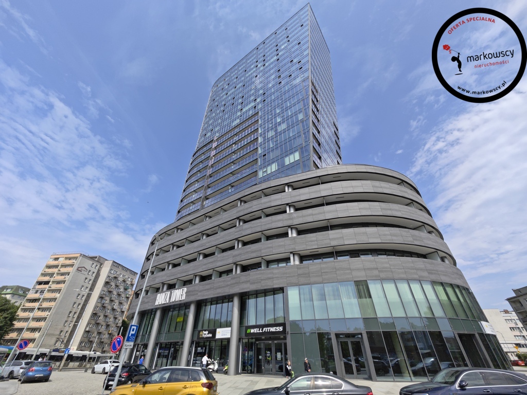 Hanza Tower, 34,68m2 plus balkon 11,22m2 + basen ! (1)