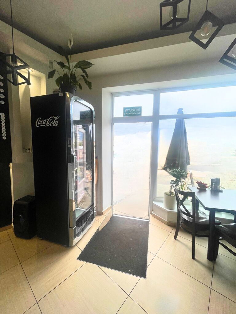 Gastronomiczny, witryna, parter, 23 m2 (4)