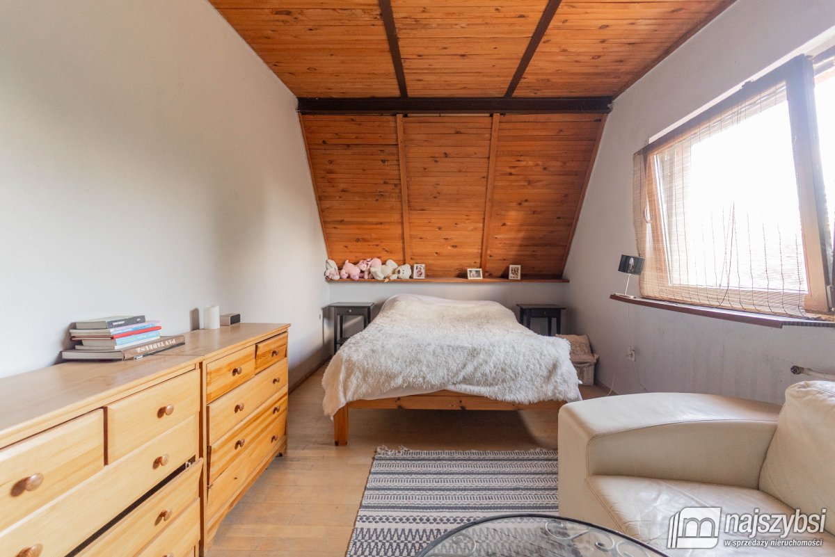 Ińsko - budynek mieszkalno - usługowy 200m od jezi (14)