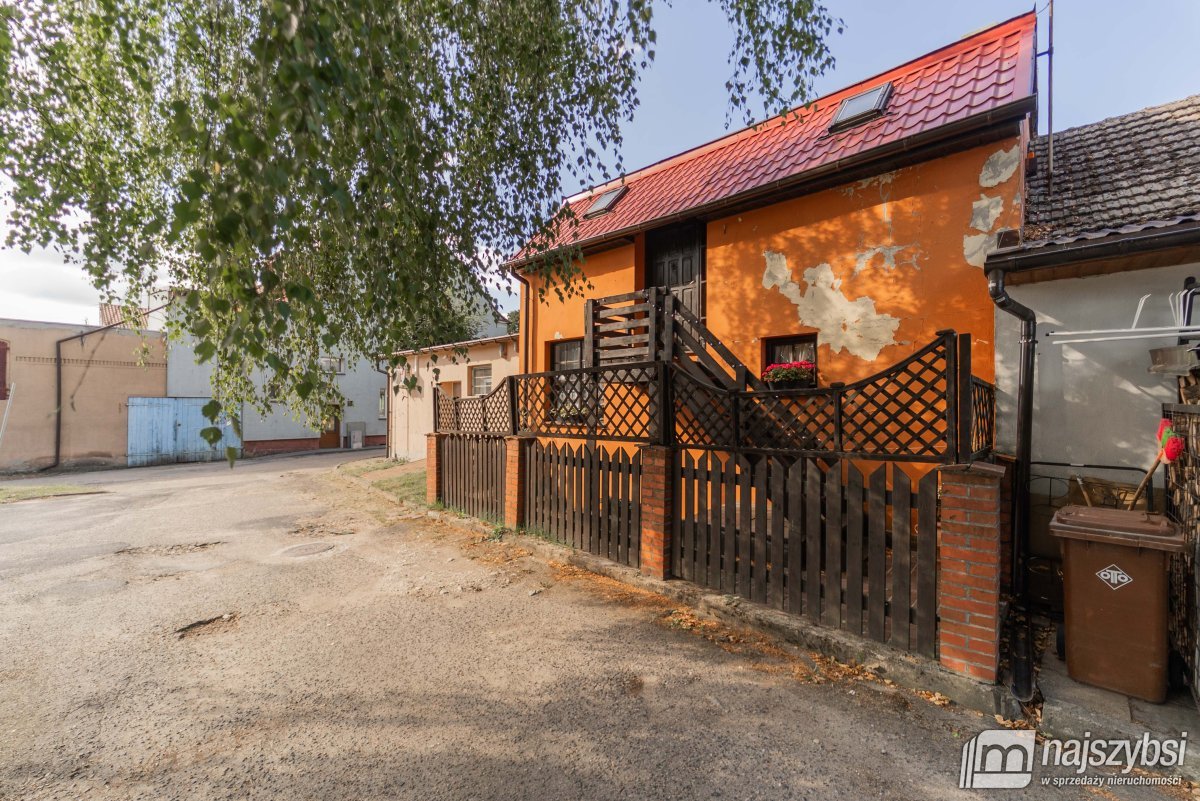 Ińsko - budynek mieszkalno - usługowy 200m od jezi (26)