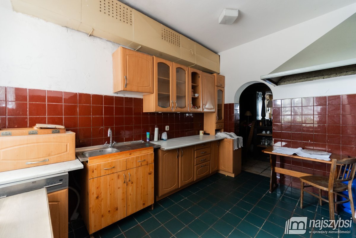 Ińsko - budynek mieszkalno - usługowy 200m od jezi (17)