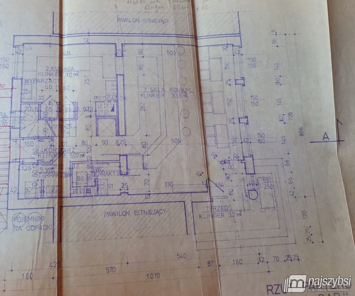 Ińsko - budynek mieszkalno - usługowy 200m od jezi (35)