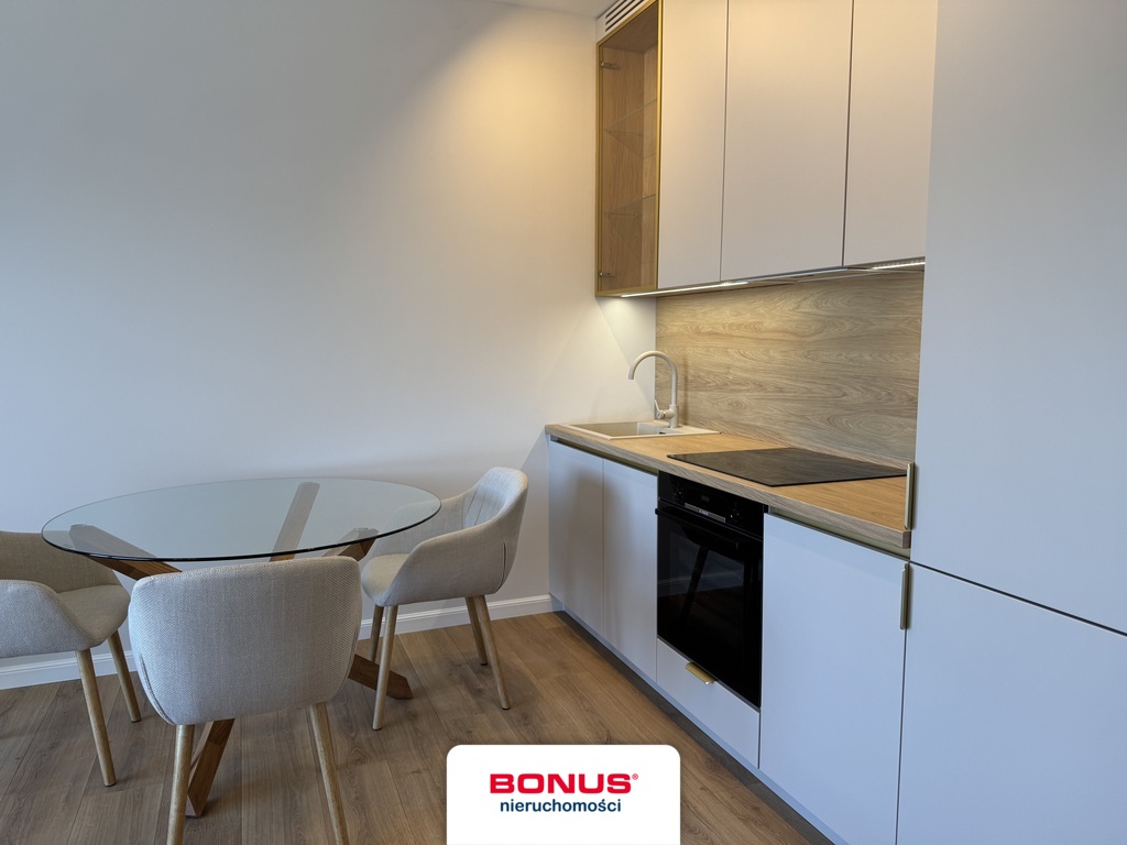 Luksusowe 2 pokoje z widokiem na Odrę – Centrum (15)