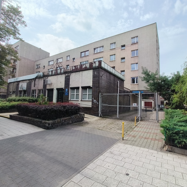 Bohaterów Warszawy, 3-pokojowe mieszkanie, 75 m2. (13)