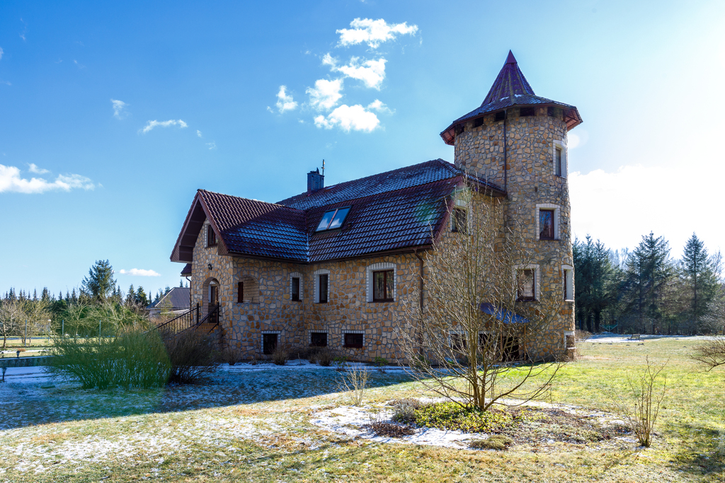 Przestronny i stylowy dom pod Goleniowem. (19)