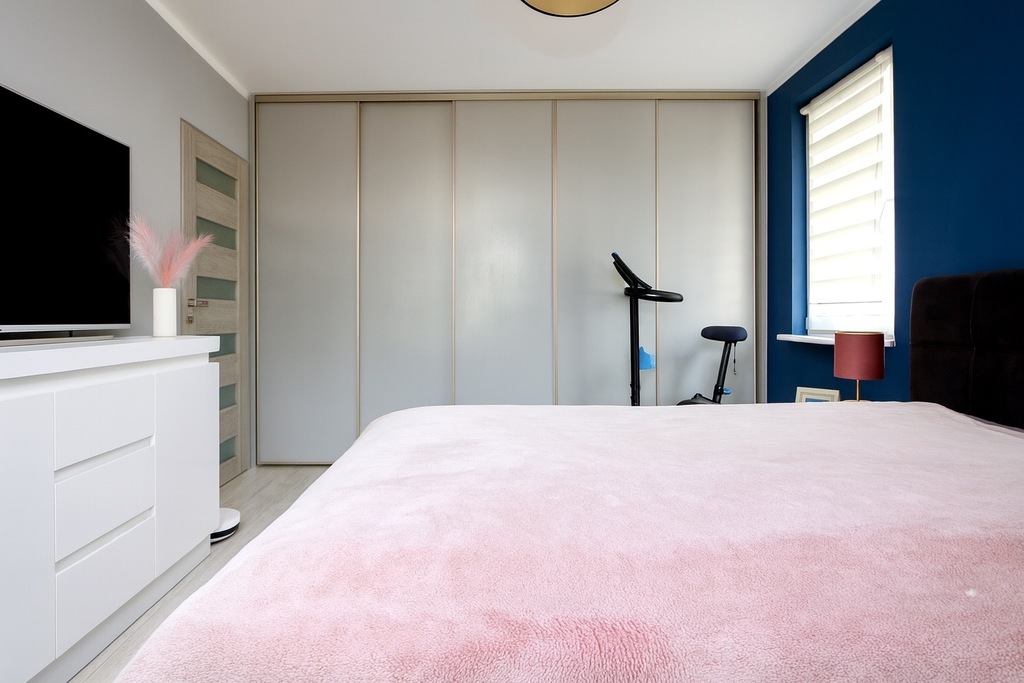 Klimatyczne mieszkanie 2 pokojowe - Os. Hallera (7)