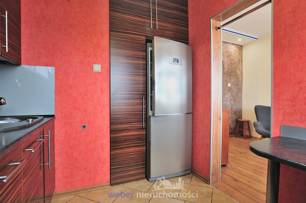 Komfortowe m. na Os.Zawadzkiego z odzielną kuchnią (7)