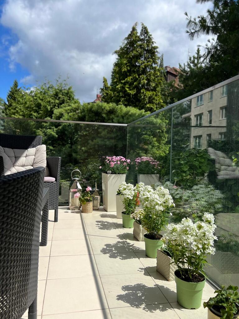 Apartament z garażem przy parku na Pogodnie (20)