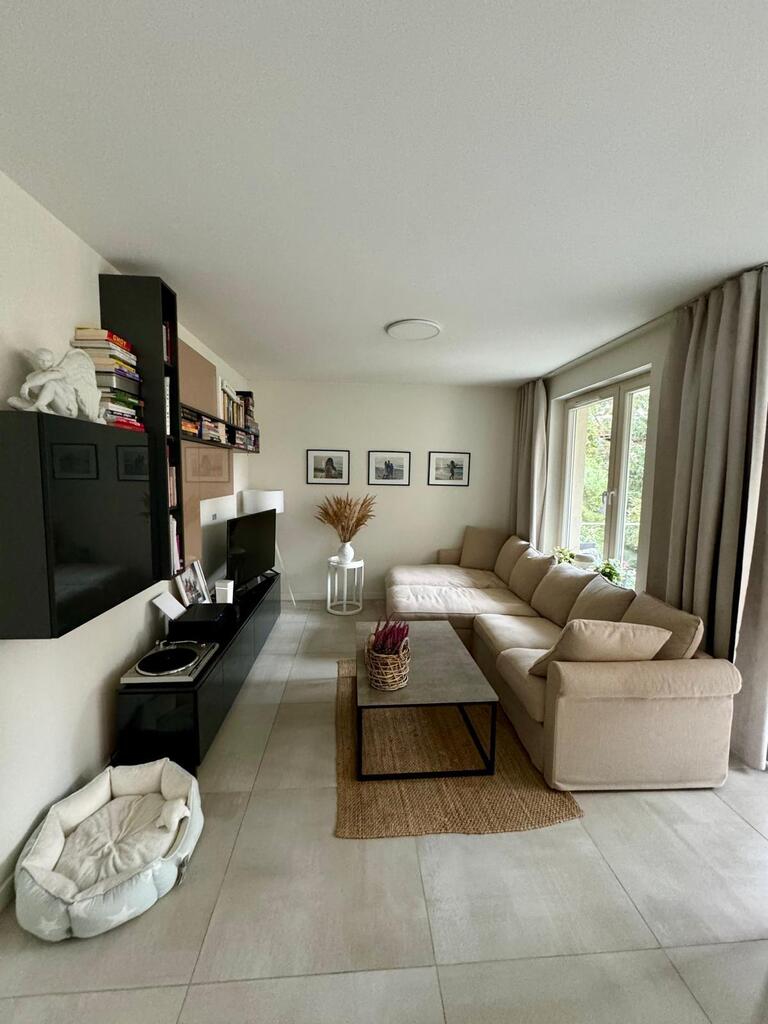 Apartament z garażem przy parku na Pogodnie (6)