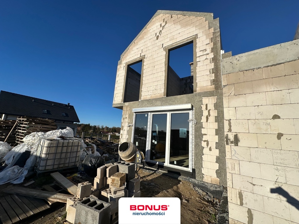 Nowy segment 4 pok., ogródek, 2 miejsca postojowe (7)