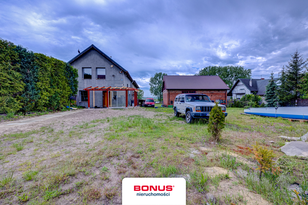 Nieruchomość z linią brzegową-  lokalizacja (2)