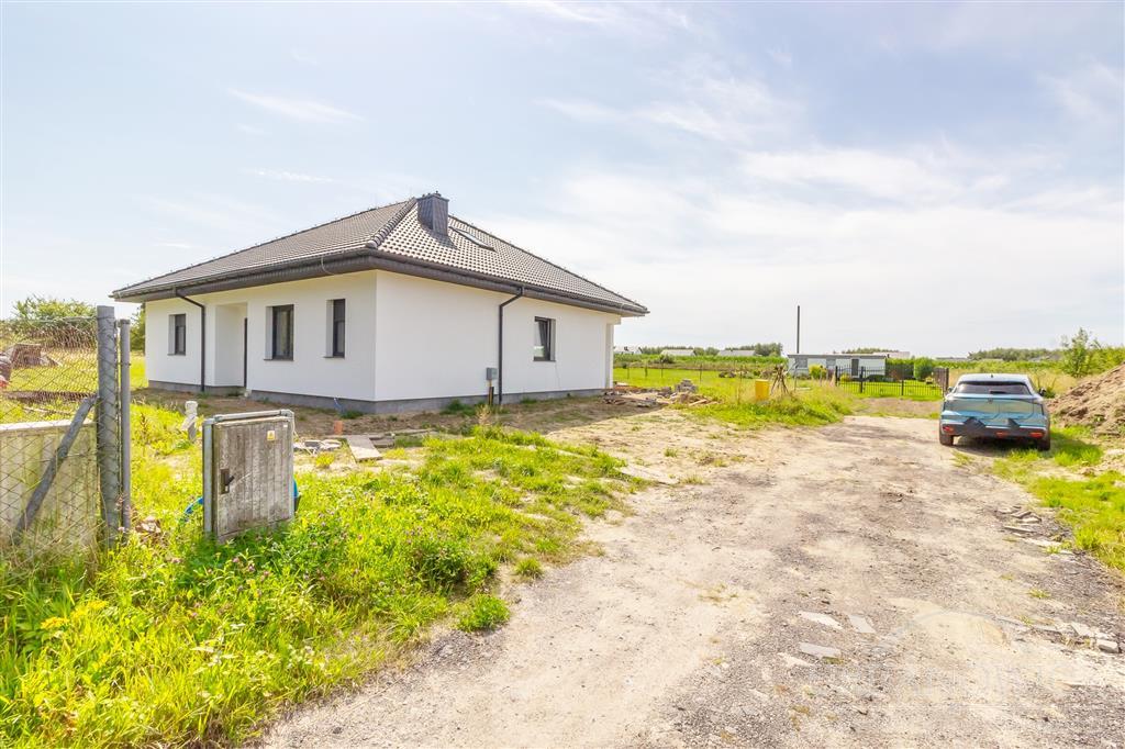 Działka w Strzeżenicy z warunkami zabudowy. (4)