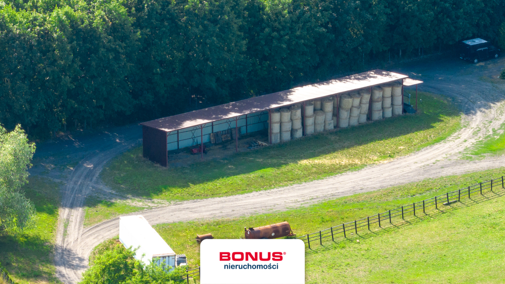 Wolno stojący, 985 m2, Dobropole  (8)