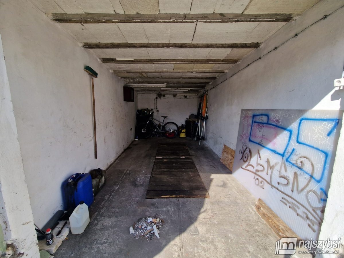 Pyrzyce - garaż 20 m2 (2)