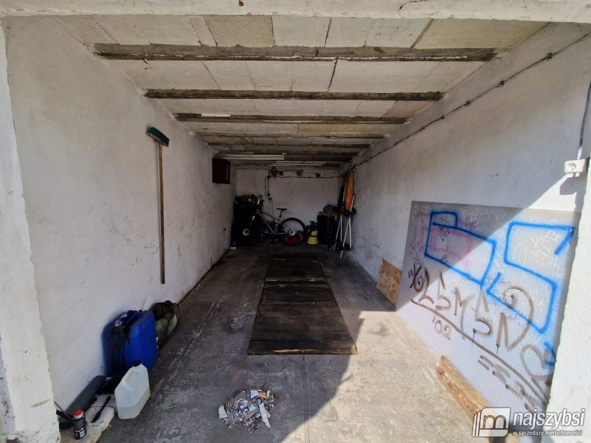 Pyrzyce - garaż 20 m2 (8)