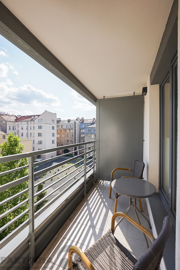 Stare Miasto Apartament 2 pok, + miejsce postojowe (6)