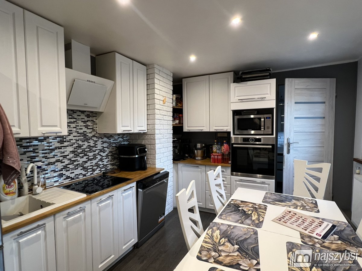 Trzebiatów - okazja - pół bliźniaka po remoncie! (1)