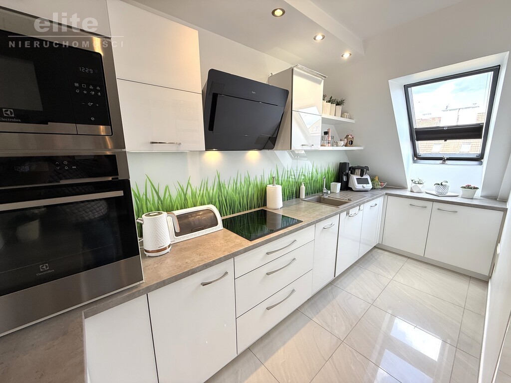 Przecław , 4 pok + piwnica , możliwość garażu (1)