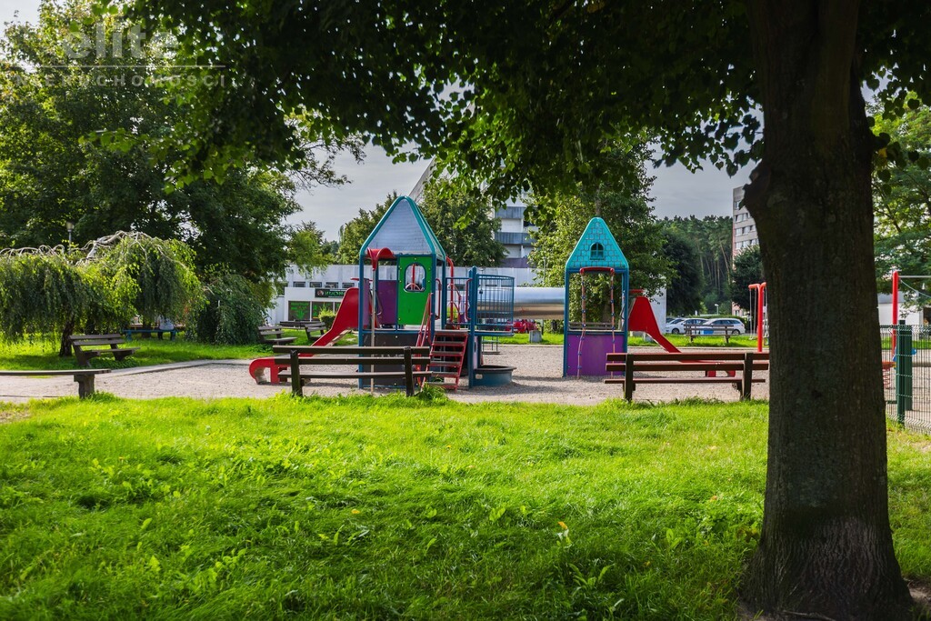 Police kawalerka na 8 piętrze z widokiem na las (6)