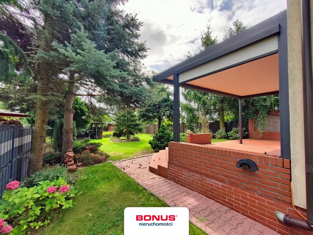 Dwa niezależne domy w jednej nieruchomości (13)